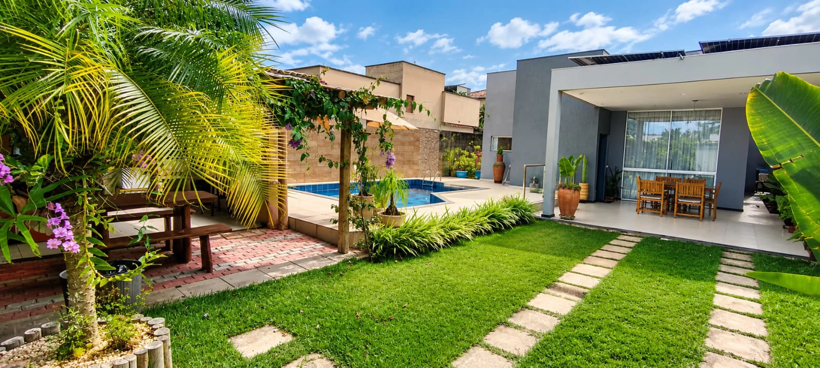 Casa com 3 suítes em praia de Coroa Vermelha — Coroa Vermelha, Santa Cruz Cabrália